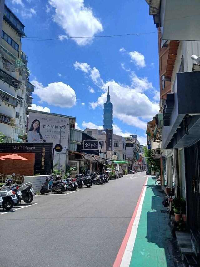 เดินเที่ยวไต้หวัน ในวันฟ้าใส