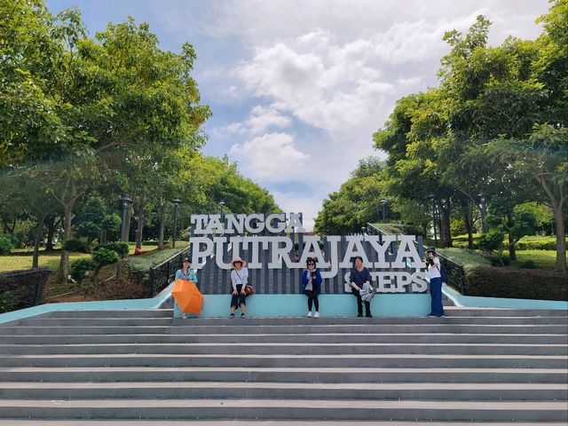 Exploring Tangga Putrajaya