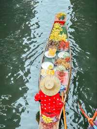 Boatloads of Fun at Damnoen Saduak Floating Market