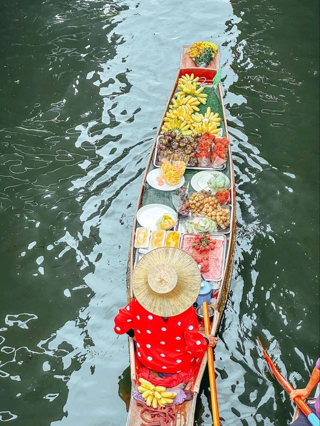Boatloads of Fun at Damnoen Saduak Floating Market