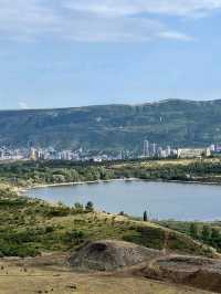 Lazy Loops Around Lisi Lake