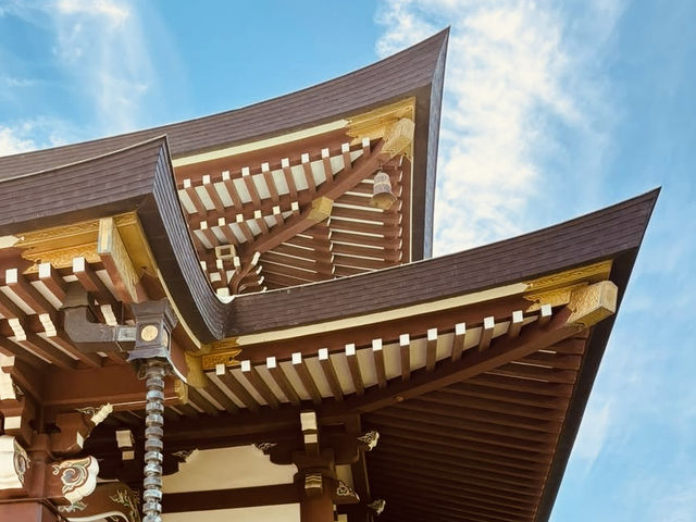 Jōrenji Temple: A Hidden Gem of Serenity in Japan's Countryside"** 🏯🍂