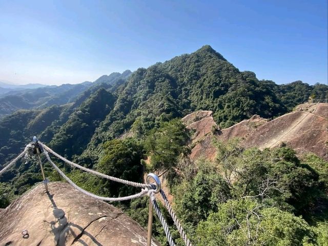 Adventure and Elevation at Wuliaojian Independent Peak