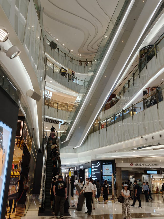 很可愛的卡通,打卡也不錯的👍👍👍 很可愛的卡通,打卡也不錯的👍👍👍