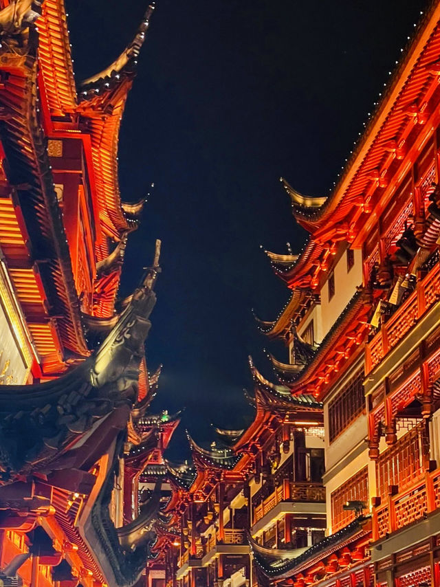 A Culinary and Visual Journey Through Old Shanghai's Market