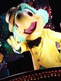 ディズニーランドで見れる夜の光のパレード！