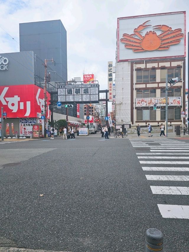 🌟道頓堀で出会う！大阪名物キャラ看板巡り🎉