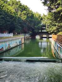 “Whispers of Water — The Charming Canals of Fuzhou”