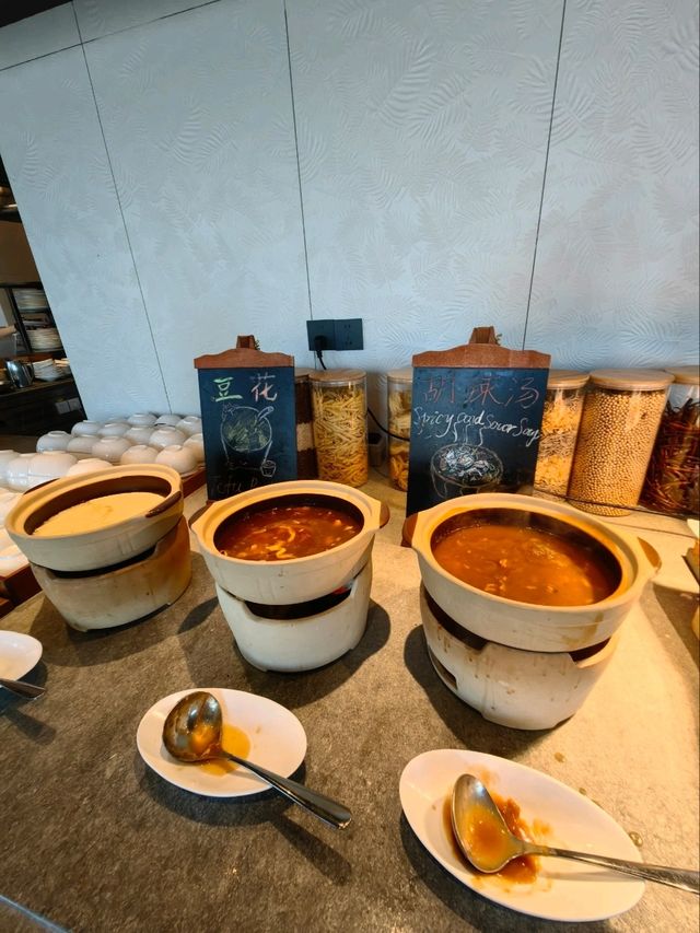 鮮艷全日餐廳早餐必試推薦🍽 鮮艷全日餐廳早餐必試推薦🍽
