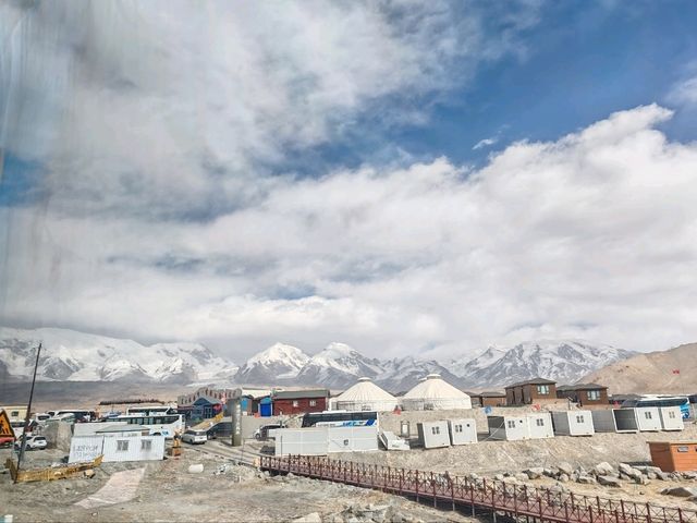 Father of Ice Mountains — Muztagh Ata