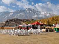 The Golden Grassland of the Pamir: A Golden Scroll on the Plateau