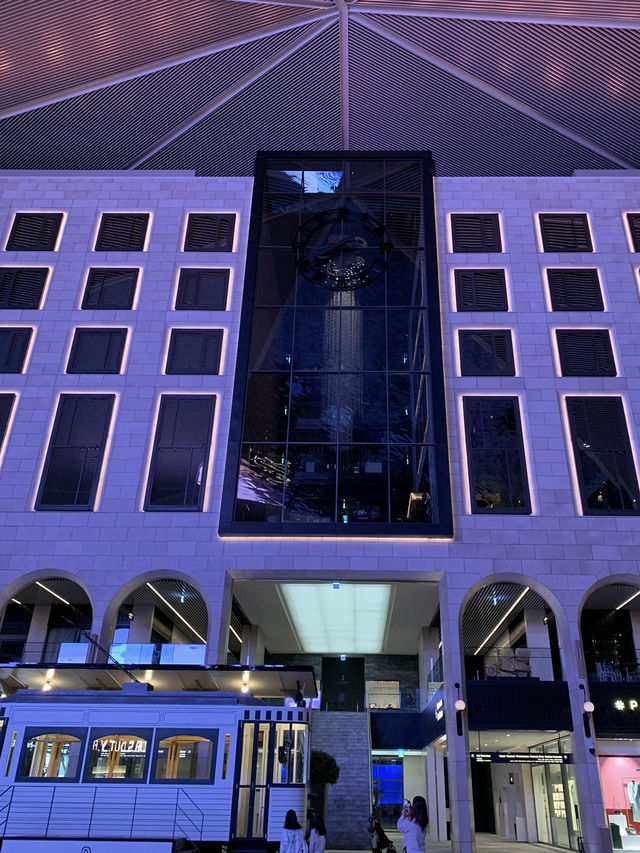 📍 파라다이스 시티 인천 — 예술과 휴식이 공존하는 럭셔리 호캉스 📍 파라다이스 시티 인천 — 예술과 휴식이 공존하는 럭셔리 호캉스