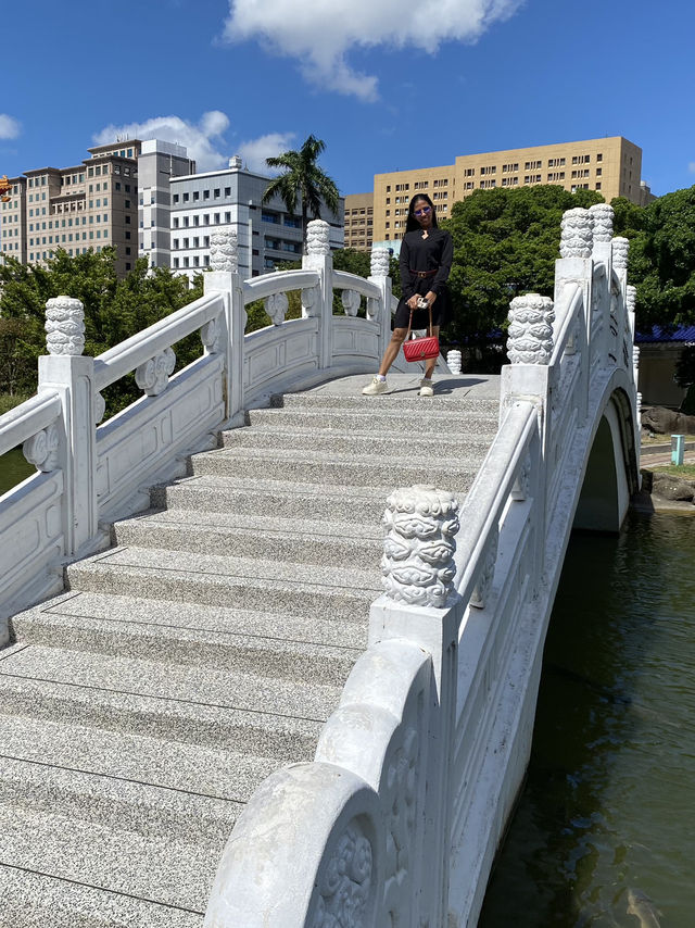 Chiang Kai Shek memorial - Taipei