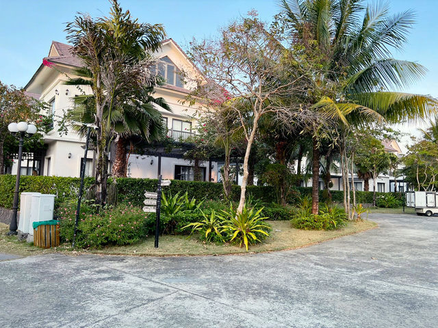 🇻🇳Sunset Sanato Resort & Villas｜住進長灘上的「日落社區」：從園區慢步調到私人沙灘的黃金一小時🌅⛱️