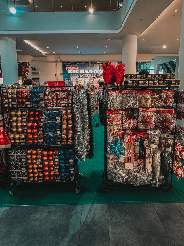 #MissFuInChengdu #SunwayGeoAvenue #ChengduFlavors #MalaLovers #SichuanFoodKL #KLFoodie ⸻ MISS FU I #MissFuInChengdu #SunwayGeoAvenue #ChengduFlavors #MalaLovers #SichuanFoodKL #KLFoodie ⸻ MISS FU I