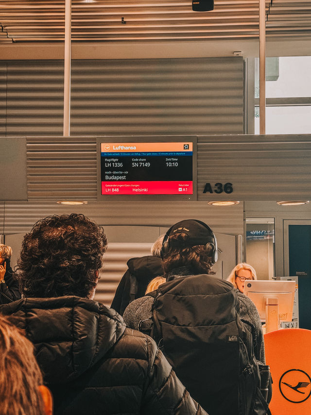 A Hub of Efficiency & Style – Frankfurt Airport A Hub of Efficiency & Style – Frankfurt Airport