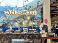 ห้องอาหาร White Oven at Sofitel หัวหิน