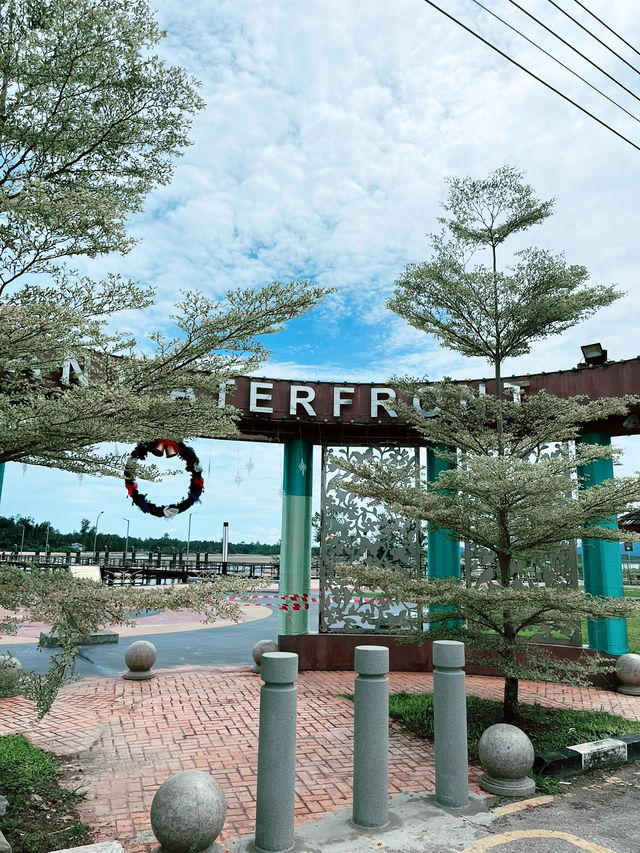 Sam Chai Seafood – Sematan’s Traditional Seafood Delight