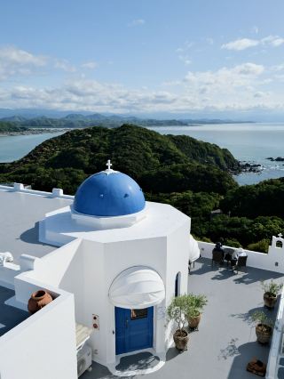 【โคจิ】ฟีลเที่ยวทะเลอีเจียนในญี่ปุ่น…!? รีสอร์ทวิวหลักล้าน "Villa Santorini" สวยงามดั่งมนต์สะกดโดยไม่ต้องใช้พาสปอร์ต