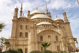 Arriving late at night and getting up to full speed after only 4 hours of sleep | A model itinerary for exploring Cairo in one day