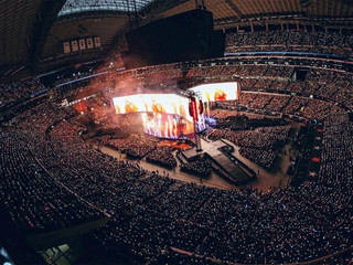 #worthitornot 

arlington in one afternoon? Absolutely! 🏈😎 If you’re a sports fan or just love jaw-dropping architecture, the epic AT&T Stadium is an absolute must-see – trust me, this place takes stadium tours to the next level.

Must-See in Arlington:
AT&T Stadium (1 AT&T Way, Arlington, TX 76011) – Home of the Dallas Cowboys and a temple for sports lovers. Tours run most days; go for a VIP tour if you want all the behind-the-scenes access. The retractable roof and enormous jumbotron are as impressive in person as they look on TV! Pro tip: the stadium is so massive, comfy shoes are a must.

Insider insight: If there’s no game day, you can still join public tours, snap pics on the field, and even visit the locker rooms. Try booking a slot in advance via trip.com for smoother entry and sometimes you’ll catch repurposed events like concerts or art exhibits! 🎟️

Getting Around:
Ride-sharing or taxis are easiest for point-to-point travel in Arlington, especially to/from the stadium. If you’re coming from Dallas or Fort Worth, check out DFW Connector shuttle services or use the Trinity Railway Express to a nearby stop, then grab a quick ride to the stadium.

Eat Like a Local:
For quick bites, stadium concessions surprise with hearty Tex-Mex and BBQ – but for a real Texas meal, hit up J. Gilligan’s Bar & Grill (400 E Abram St) nearby for legendary Irish Nachos.

Key Tips:
· Arlington can get HOT in summer, so pack water and sunscreen.
· Stadium tours have bag restrictions; double-check what you bring.
· No need for a special visa for US trips from most countries, but always check ahead.

#arlingtontx  #stadiumtour  #dallascowboys  #tripcom  #texastravel 