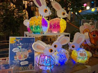 ✨️Recommended hotspot for Mid-Autumn Festival 2026: The Blue House in Wan Chai has super beautiful lanterns and is super lively! 😍