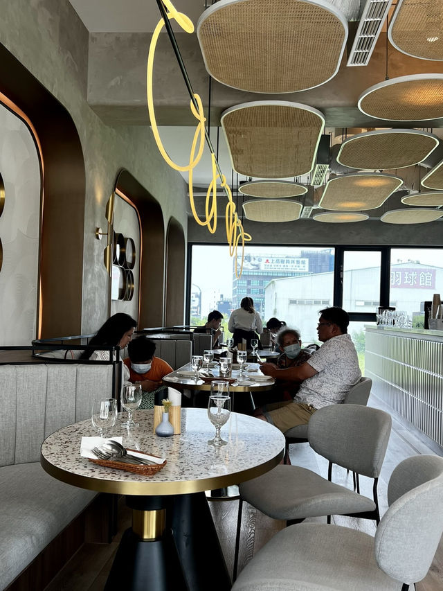 2025台中絕美早午餐：Les aqua 水相餐聚苑