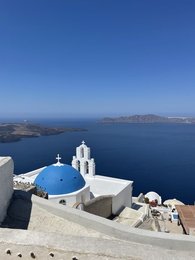 Sunset in Santorini feels like a dream!!