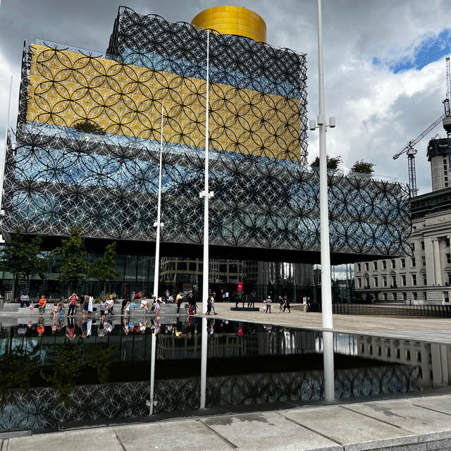 歐洲最大公共圖書館～Library of Birmingham