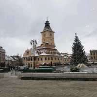 🏔️ Brewing Delightful Moments: Exploring Brasov's Starbucks with Stunning Views! 🌄🌟