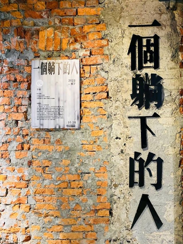 😍樓下就是夜市的新酒店😍吃到飽飽