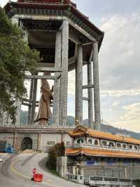 Discover Malaysia: From Sky-high Towers to Street Food Wonders