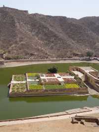 Amber Palace, Jaipur: A Majestic Fortification of Rajasthan