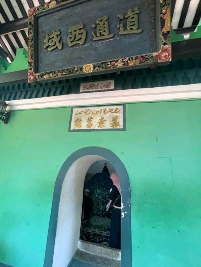 “The Legacy of Light: Guangzhou’s Gateway to Early Islam”