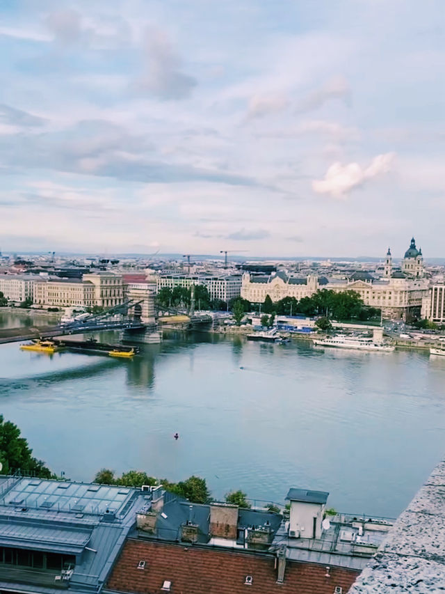 🎒🇭🇺 Backpacker Essentials for Budapest