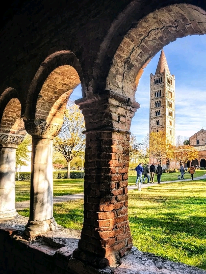 🏛 Pomposa Abbey: A Romanesque Treasure of Art and Silence 🇮🇹✨