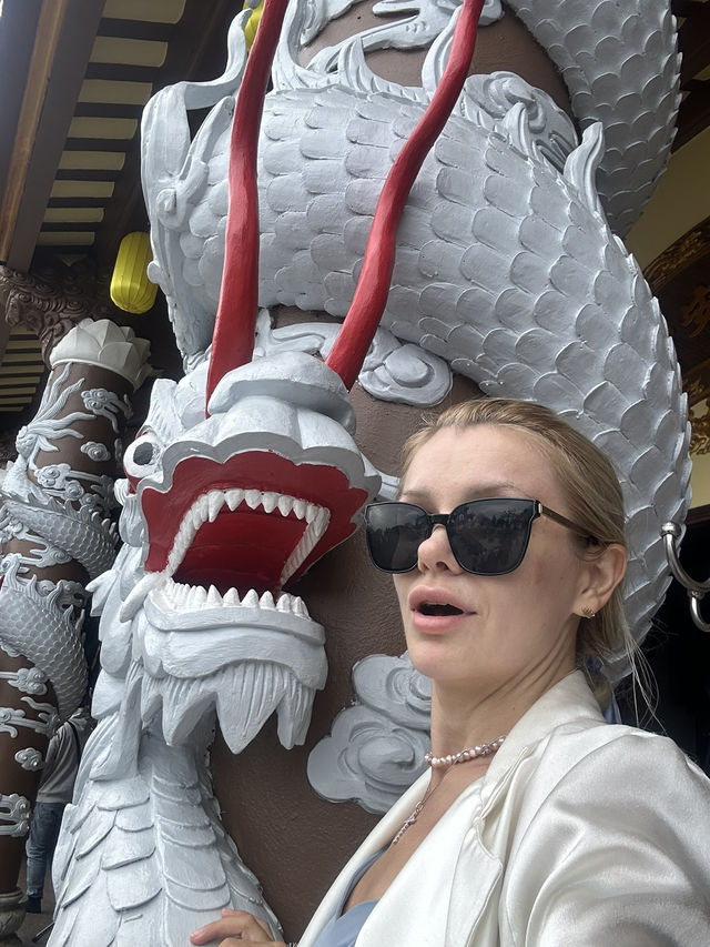 Lady Buddha & The Sky Road: Finding Myself 693 Meters Above Danang