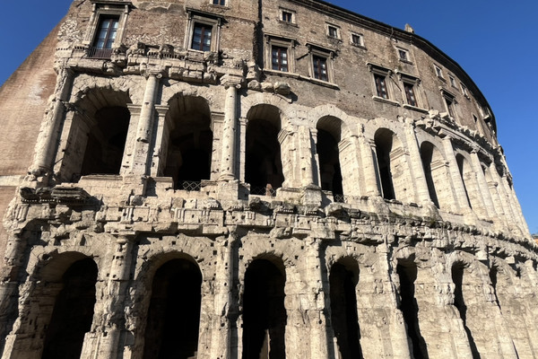 The Colosseum: Rome’s Iconic Arena of Blood, Glory, and Eternal Drama ...