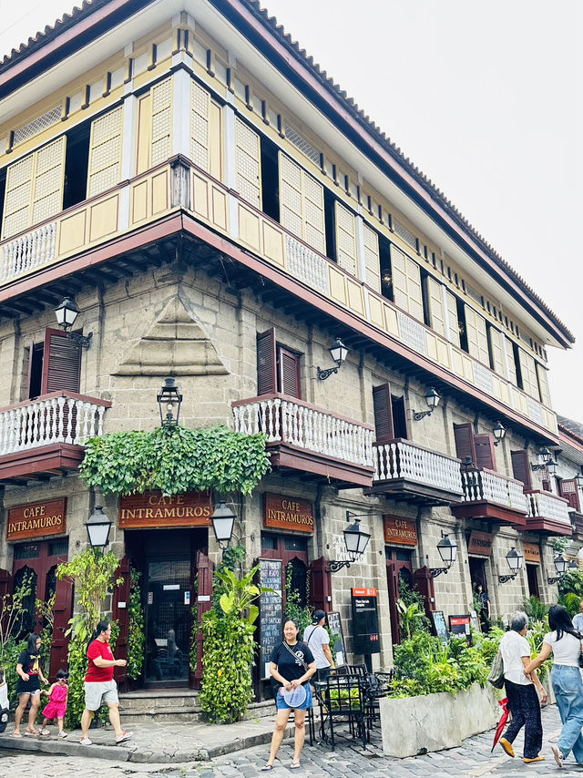 Just me, the walls, and centuries of stories in Intramuros.