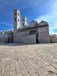 Molfetta Guide — Charming Coastal Town in Puglia 🛥☀️