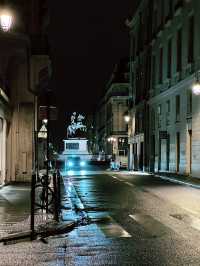 Paris Illuminé: Where Street Lights Turn the Night Into Gold 🇫🇷