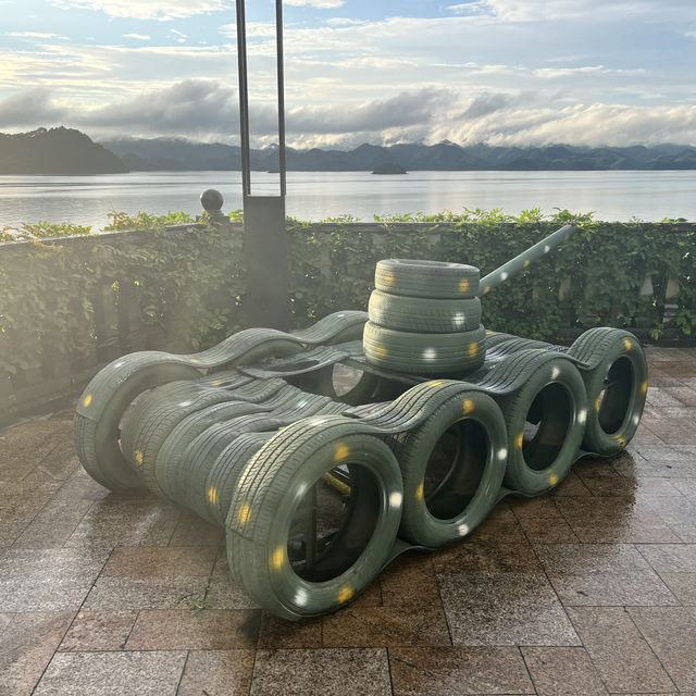 Thousand Island lake hotel