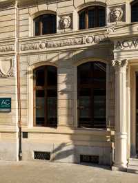 🌟 Wroclaw's Hidden Gems: Top Hotel Picks! 🏨✨