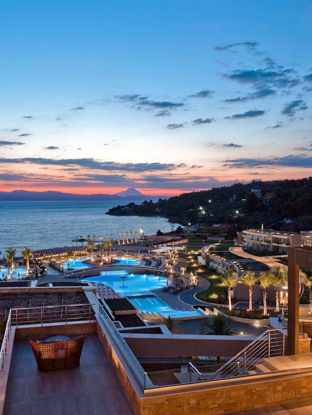 🌟 Greece Getaway: Miraggio's Luxe Spa Retreat 🌊✨