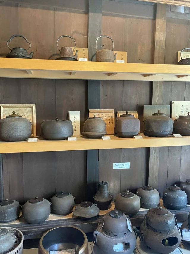無印之旅 / 日本百年老店 / 高岡金屋町
