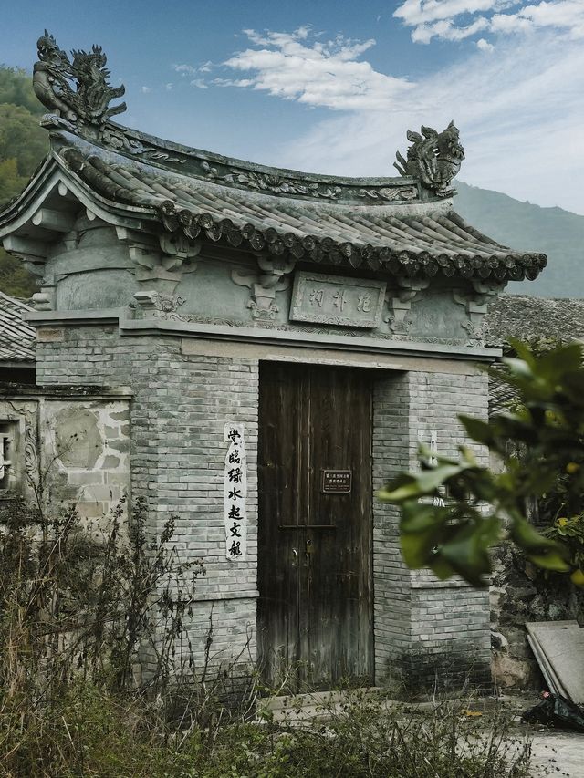 推薦一個江浙滬較冷門的古鎮。