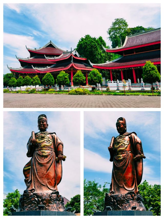 印尼爪哇島三保洞，紀念鄭和下西洋的中國寺廟