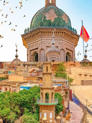 Explore the Essence of Southern Xinjiang in 8 Days
