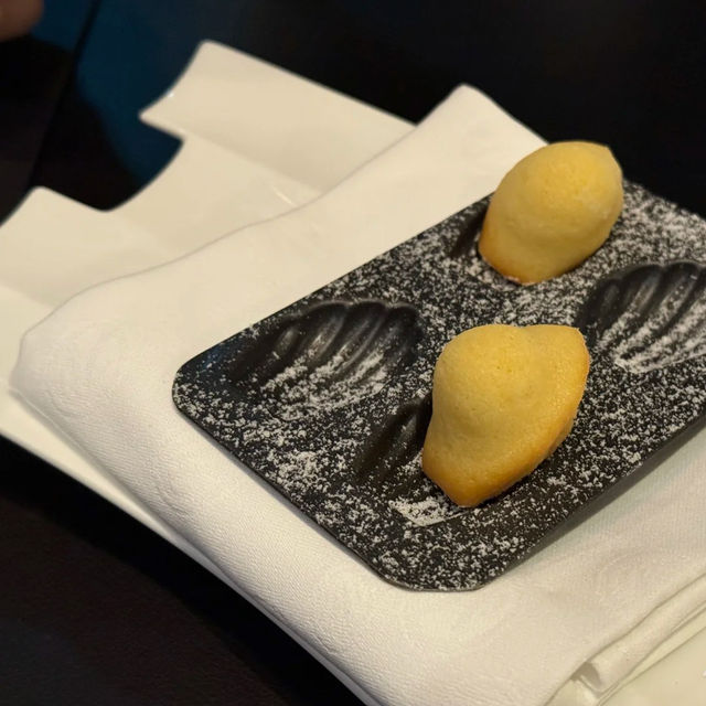 🇲🇴澳門美食米其林 | 三星天巢法國餐廳，舌尖上的法式奢華盛典