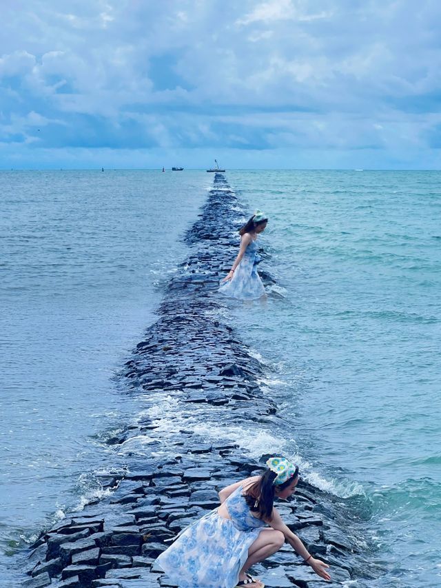 瓊海，比三亞人少，比萬寧便宜，被低估嘅海南小城